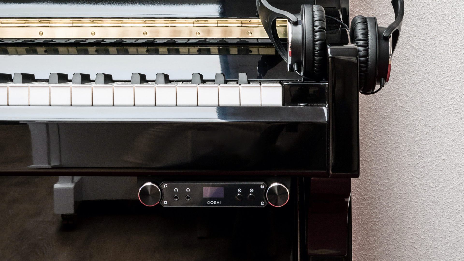 Kioshi Silent System Upright piano