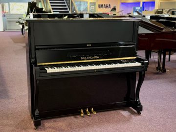 Ballindamm B-133 Upright Piano - Polished Ebony