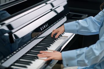 Playing the Kawai Novus NV6