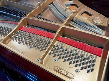 Inside the Kawai KG-2A Grand Piano