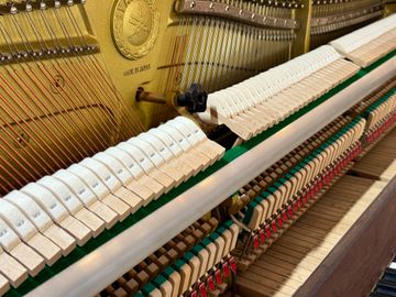 Yamaha E108 Upright Piano mechanism