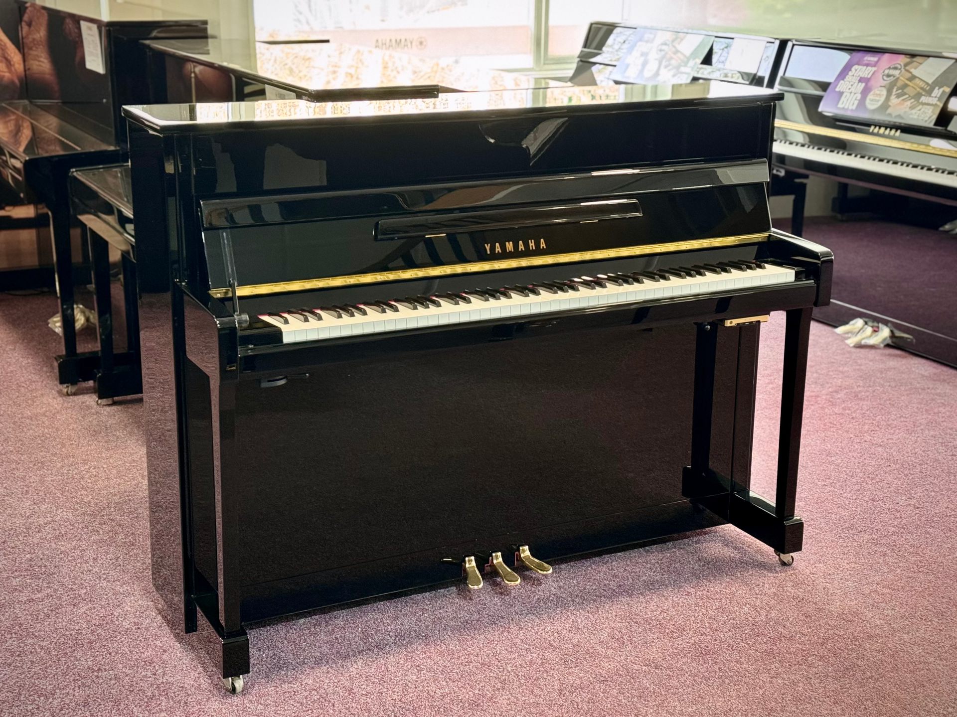 Used Yamaha B113 (B2) Silent Upright Piano with Brass fittings