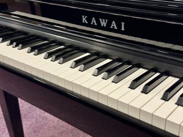 Kawai DG 30 Digital Grand Piano keyboard