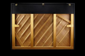 Yamaha B1 piano soundboard