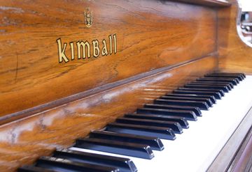 Kimball Grand Chicago USA Keys