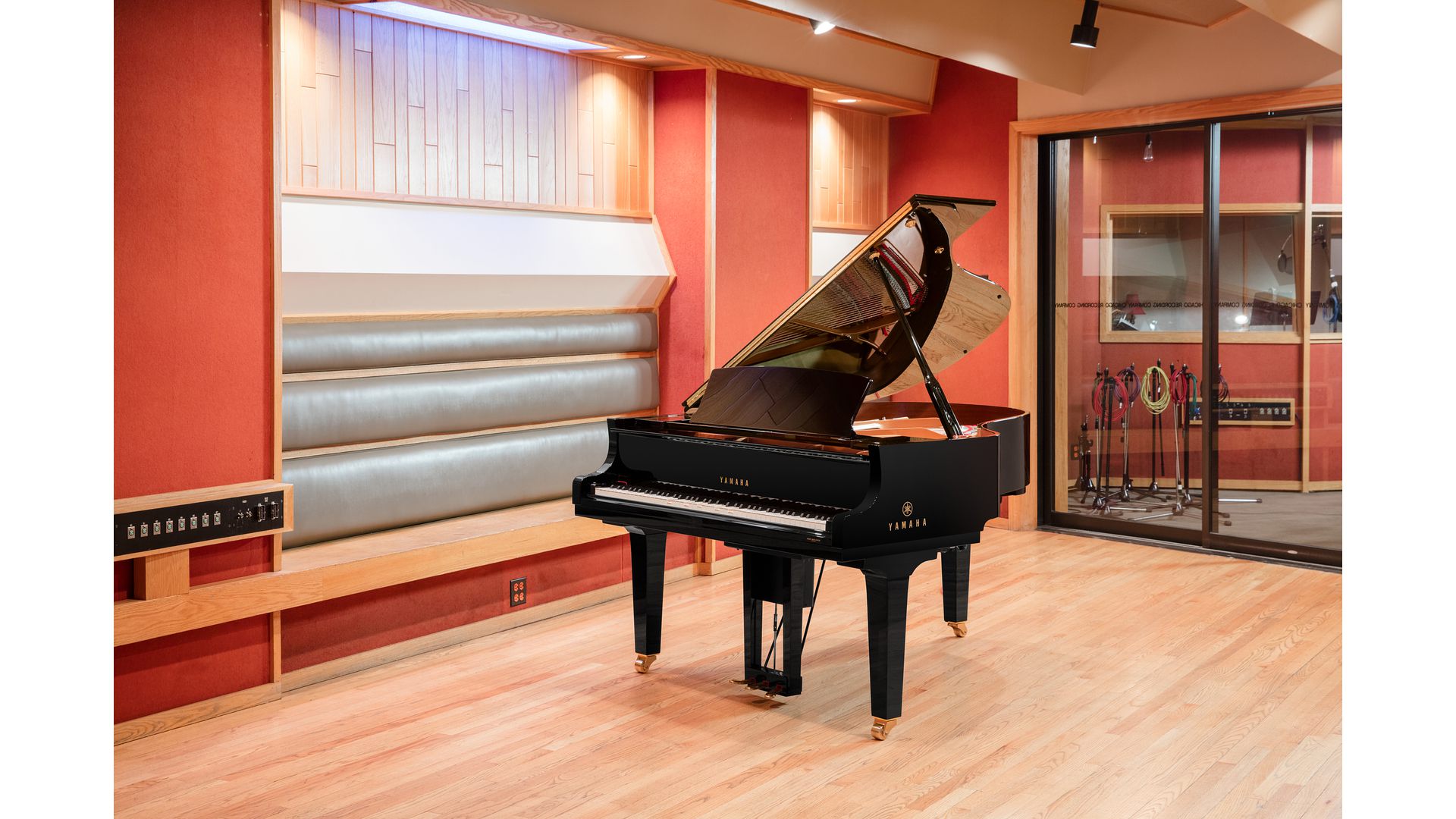 Disklavier Enspire Recording Studio