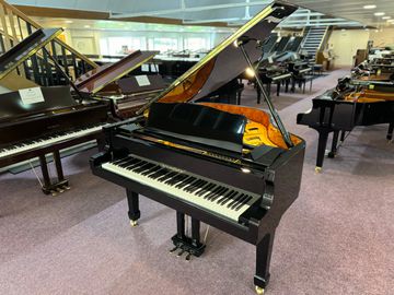 Steinhoven SG148 Baby Grand Piano in polished ebony