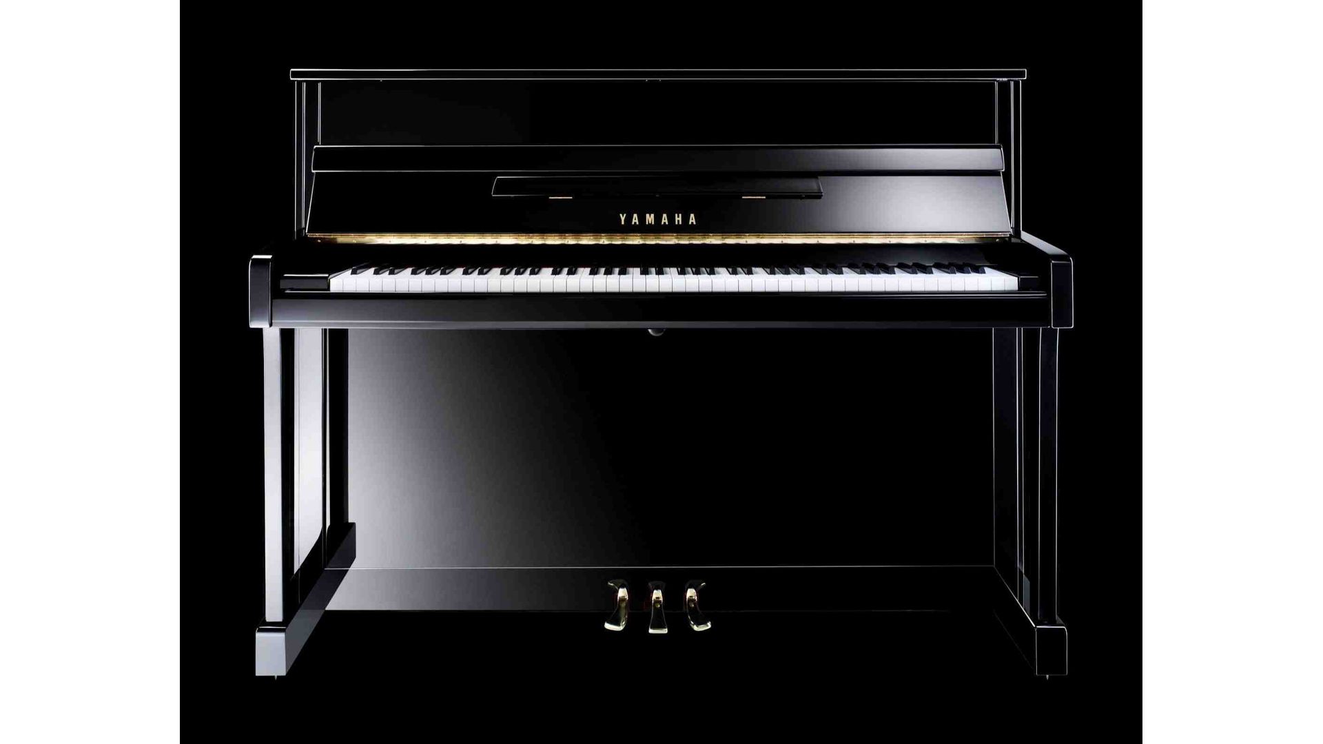 Yamaha B2 Upright Piano front view