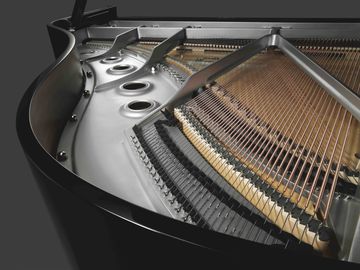 Yamaha C2X Piano inside