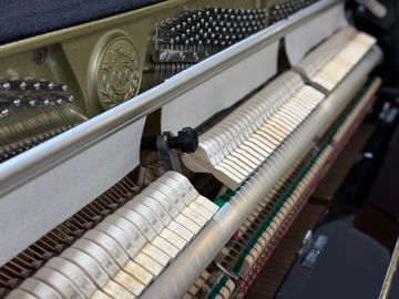 Kawai KB-15J Upright Piano mechanism