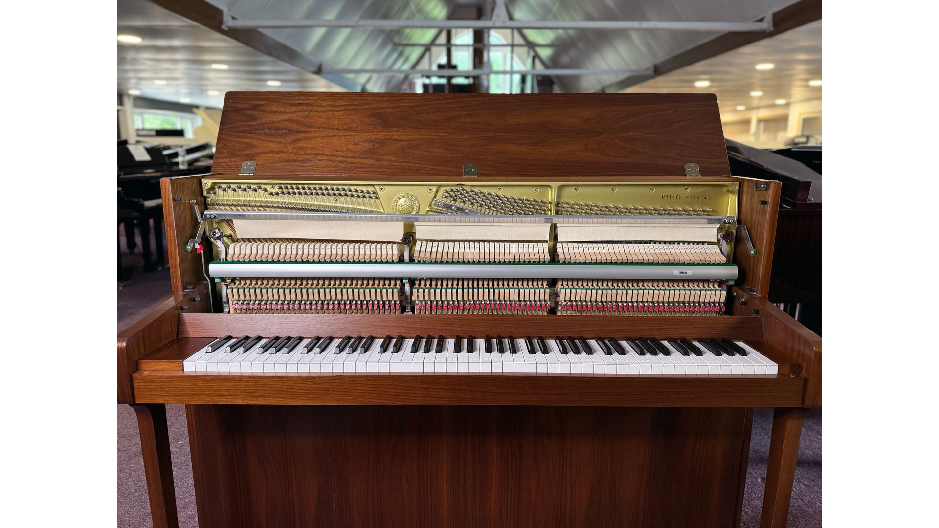 Yamaha P114G Upright Piano