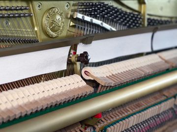 Yamaha YU3C Upright Piano mechanism
