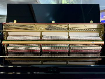 Yamaha B121 (B3) Piano mechanism