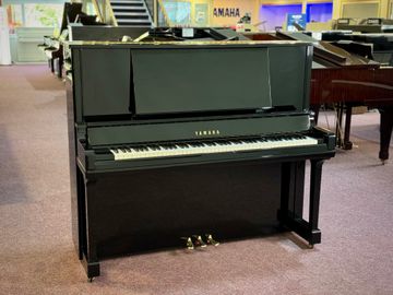 Yamaha UX30 Upright Piano - Polished Ebony