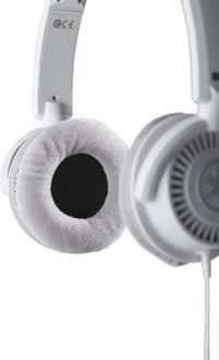 White Yamaha HPH 150 Headphones pads