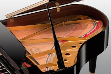 Kawai piano frame and strings