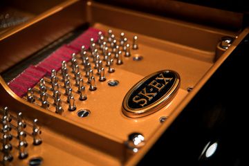 EX-Concert Shigeru Kawai Grand Piano inside